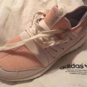 Customized Adidas (tubular)